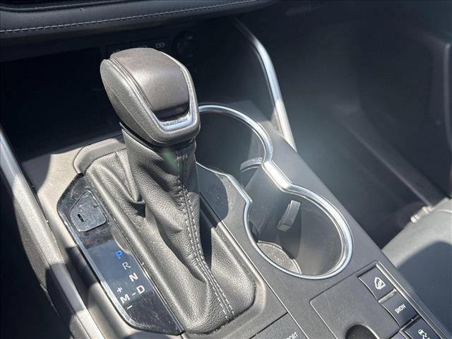 used 2023 Toyota Highlander car, priced at $38,852