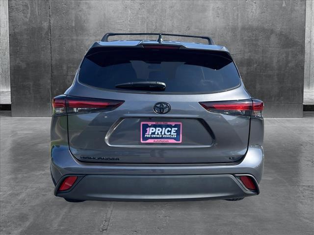 used 2024 Toyota Highlander car, priced at $36,899