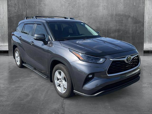 used 2024 Toyota Highlander car, priced at $36,899