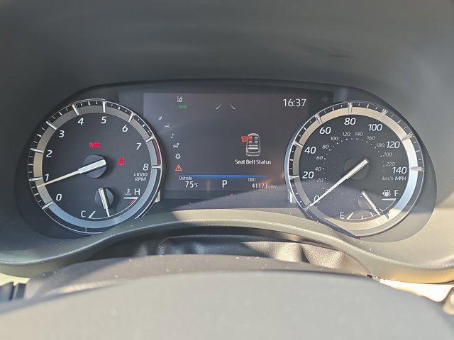 used 2021 Toyota Highlander car, priced at $32,463