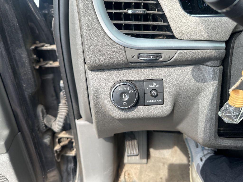 used 2014 Chevrolet Traverse car, priced at $3,536