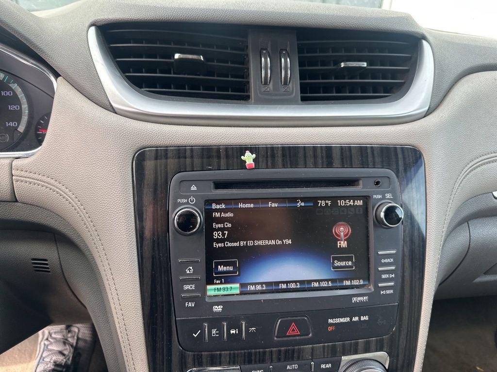 used 2014 Chevrolet Traverse car, priced at $3,536