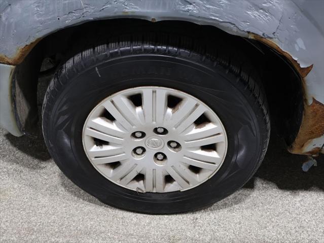 used 2005 Chrysler Town & Country car, priced at $4,000