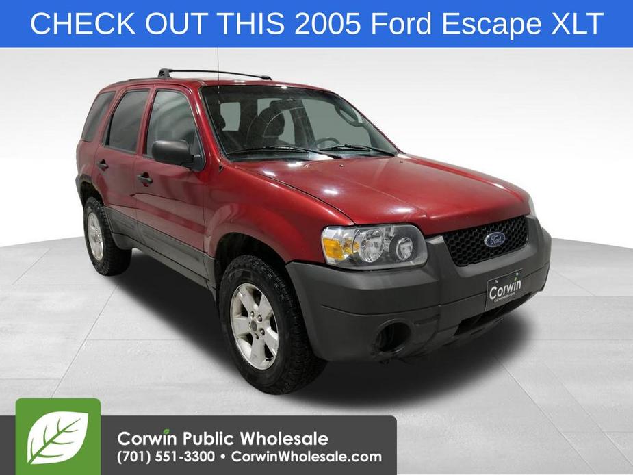 used 2005 Ford Escape car, priced at $3,464