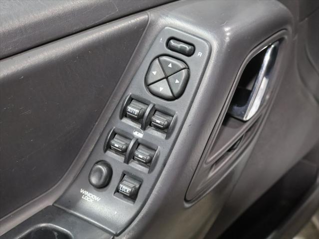 used 2000 Jeep Grand Cherokee car, priced at $3,236