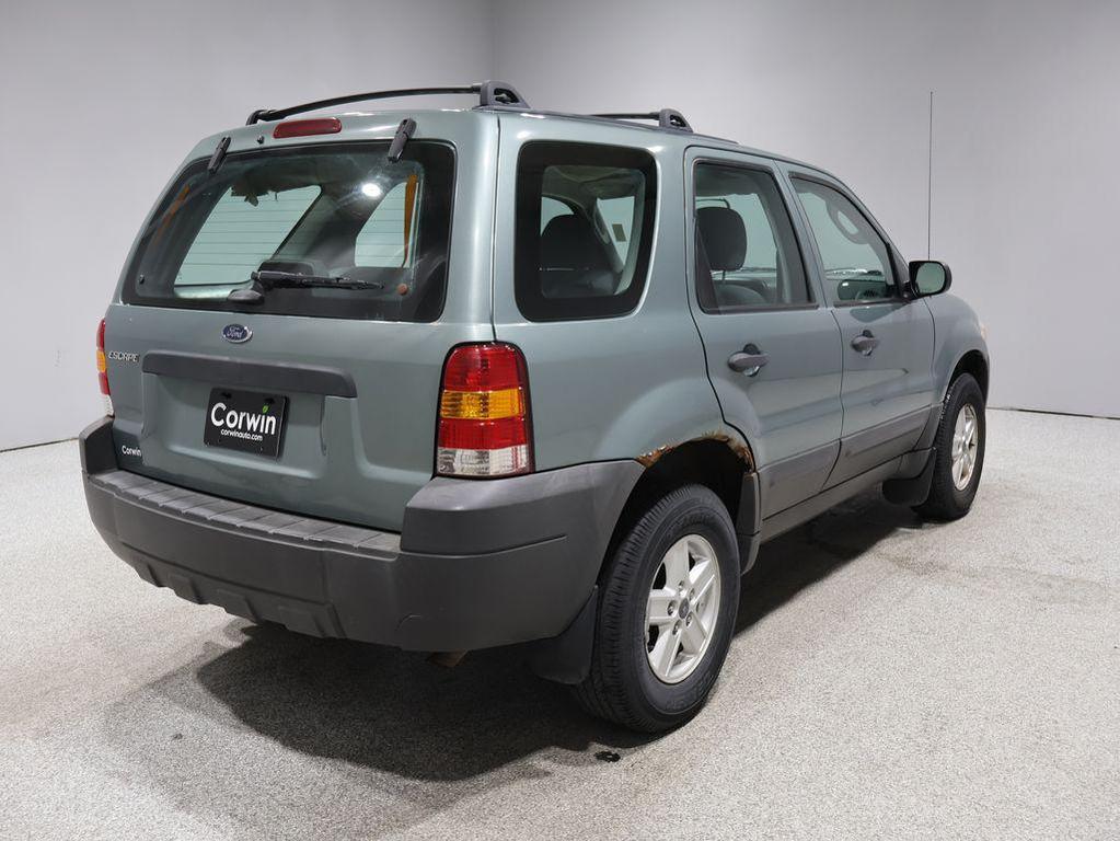 used 2007 Ford Escape car, priced at $4,325