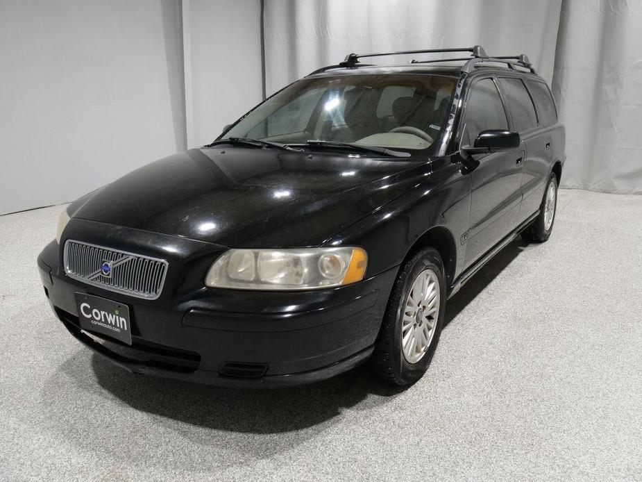 used 2005 Volvo V70 car, priced at $5,756