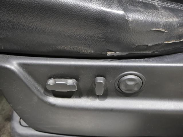 used 2008 Chevrolet Suburban car, priced at $5,000