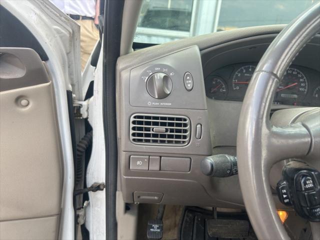 used 2001 Mercury Villager car, priced at $4,800