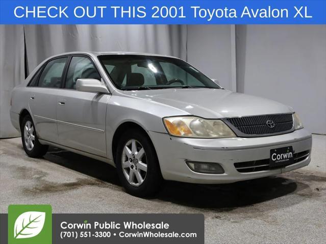 used 2001 Toyota Avalon car, priced at $3,000