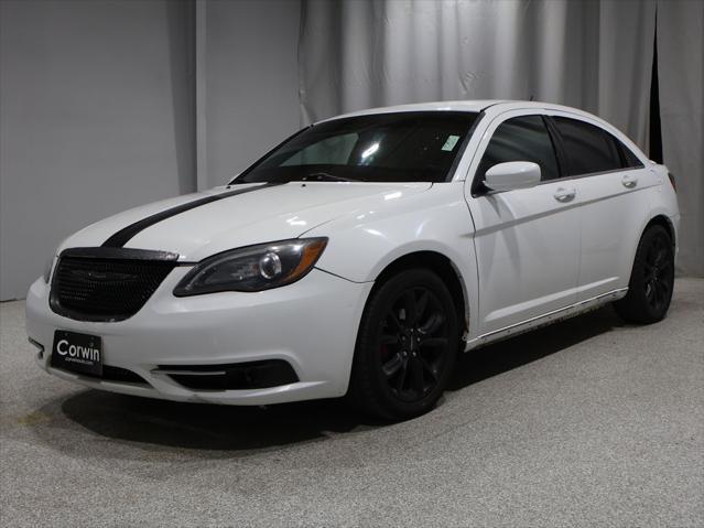 used 2014 Chrysler 200 car, priced at $3,399