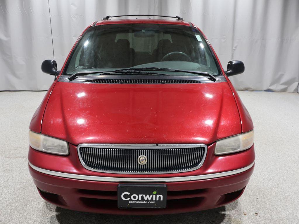 used 1997 Chrysler Town & Country car, priced at $2,736