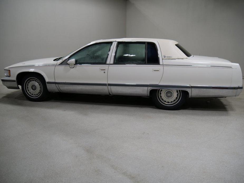 used 1993 Cadillac Fleetwood car, priced at $3,315