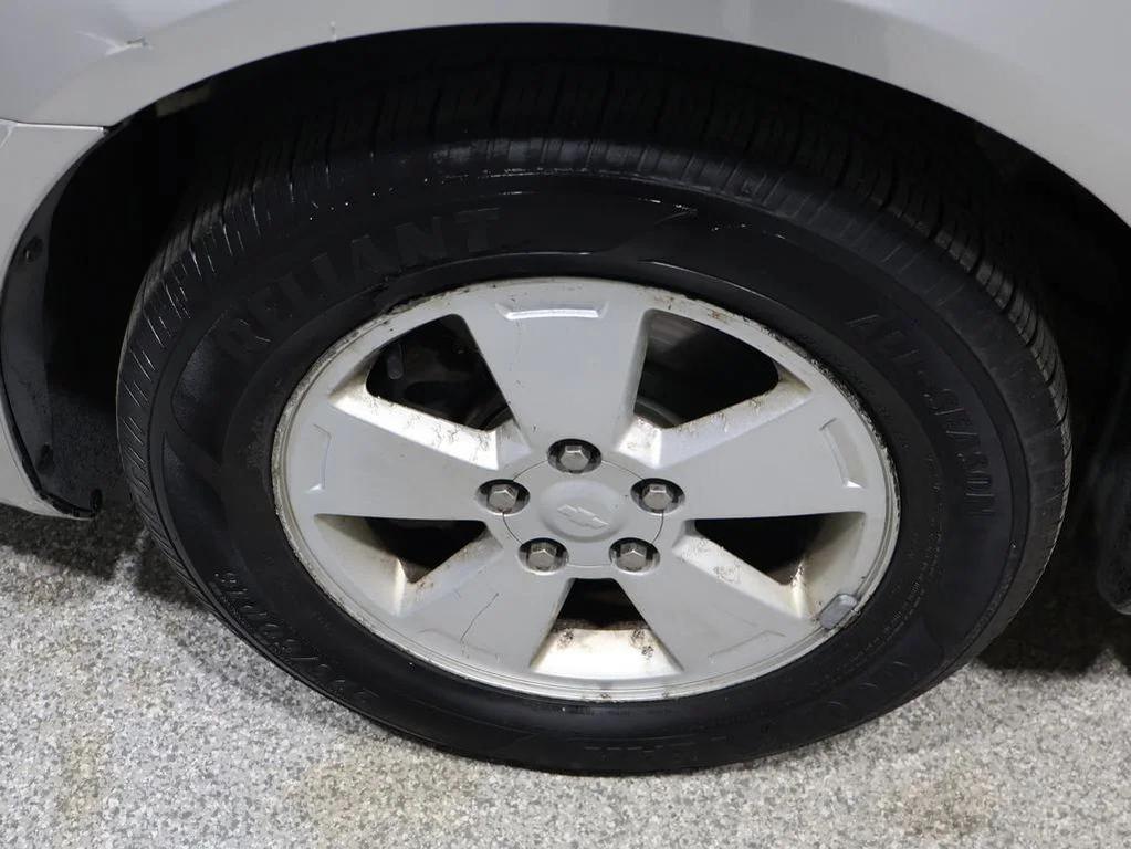 used 2006 Chevrolet Impala car, priced at $1,299