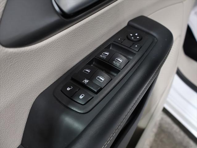 used 2023 Chrysler Pacifica car, priced at $23,200