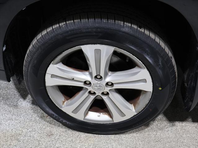 used 2013 Toyota Highlander car, priced at $17,683