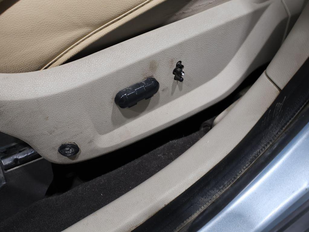 used 2008 Ford Taurus car, priced at $6,068