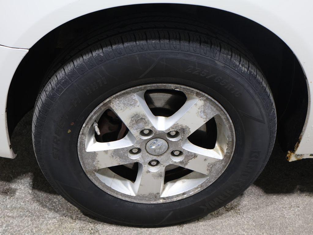 used 2009 Dodge Grand Caravan car, priced at $1,756