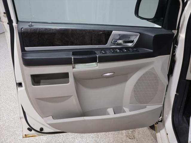 used 2009 Dodge Grand Caravan car, priced at $3,865
