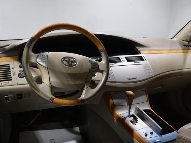 used 2007 Toyota Avalon car, priced at $4,425