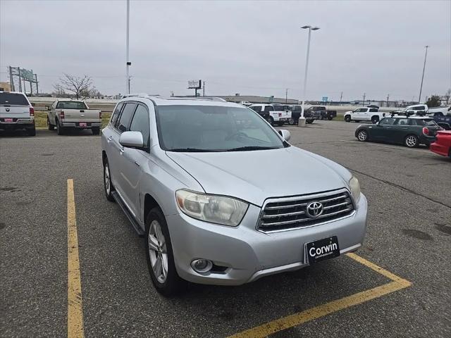 used 2010 Toyota Highlander car, priced at $9,716