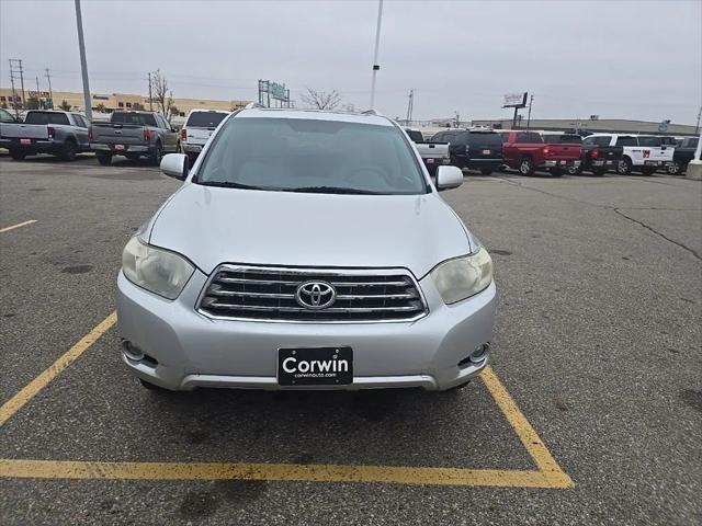 used 2010 Toyota Highlander car, priced at $9,716