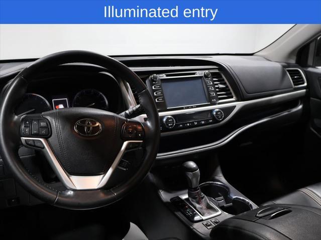 used 2019 Toyota Highlander car, priced at $20,369