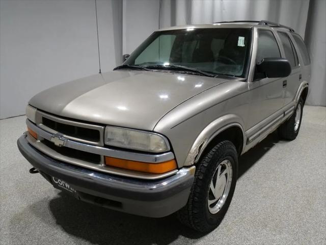 used 2001 Chevrolet Blazer car, priced at $3,000