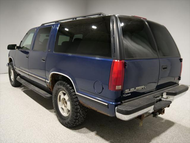 used 1999 GMC Suburban car, priced at $4,050