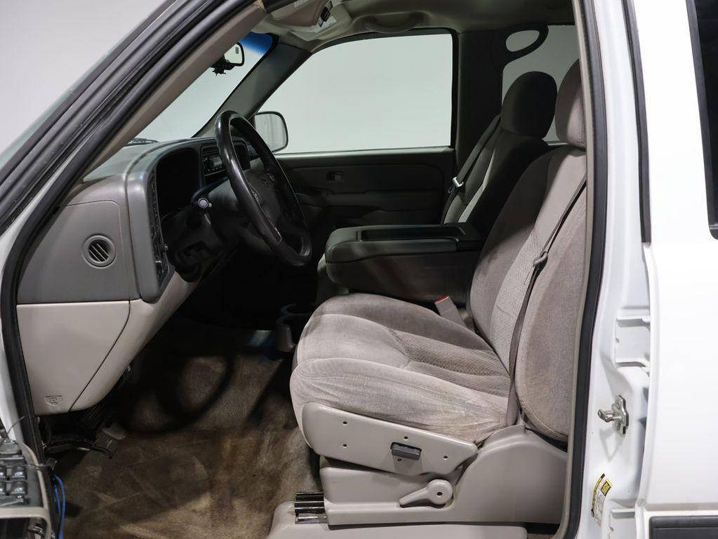 used 2006 Chevrolet Tahoe car, priced at $2,763