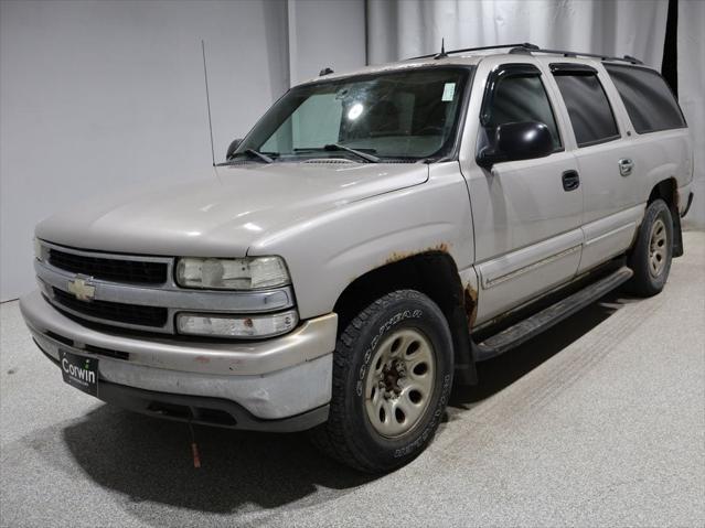 used 2004 Chevrolet Suburban car, priced at $2,451