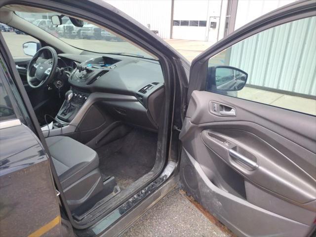 used 2014 Ford Escape car, priced at $5,000