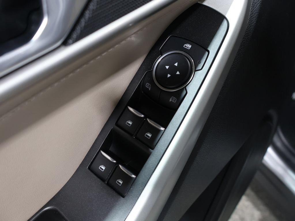 used 2022 Ford Explorer car, priced at $18,992