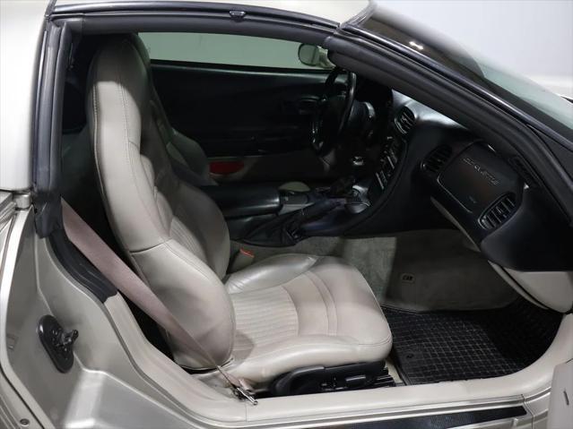 used 2000 Chevrolet Corvette car, priced at $15,450