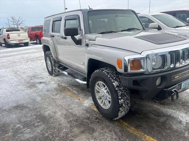 used 2008 Hummer H3 car, priced at $8,200