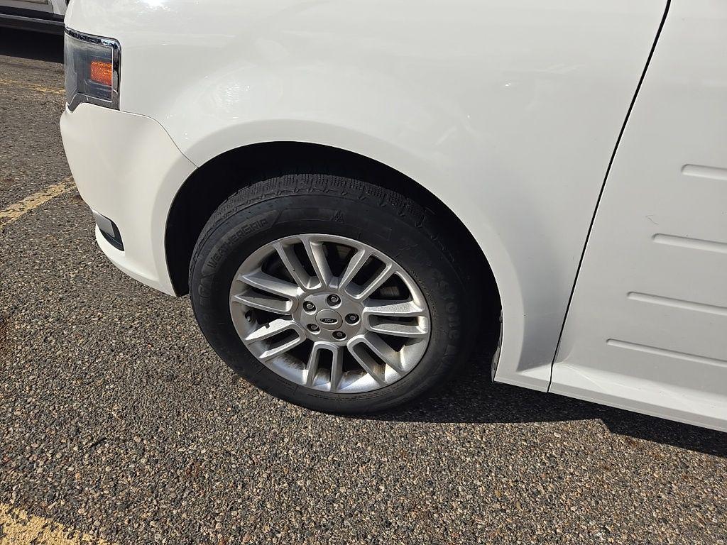 used 2014 Ford Flex car, priced at $7,998