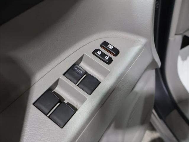 used 2012 Toyota Highlander car, priced at $11,352