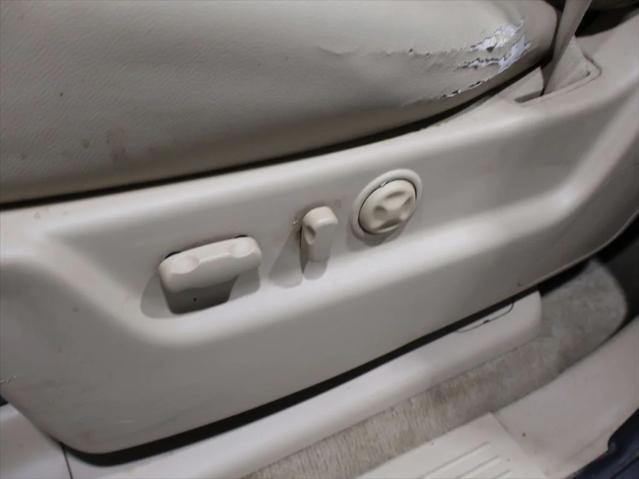used 2014 GMC Yukon car, priced at $7,000