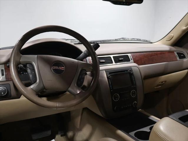 used 2014 GMC Yukon car, priced at $7,000
