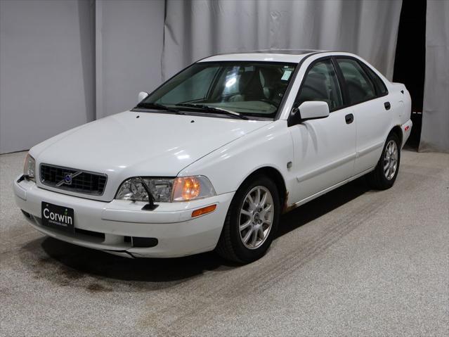 used 2004 Volvo S40 car, priced at $4,500