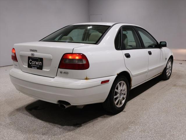 used 2004 Volvo S40 car, priced at $4,500