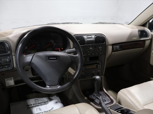 used 2004 Volvo S40 car, priced at $4,500