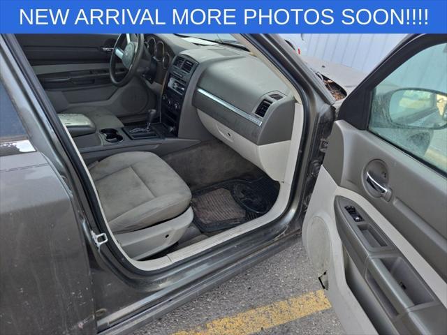 used 2008 Dodge Magnum car, priced at $4,999