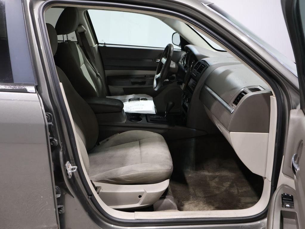 used 2008 Dodge Magnum car, priced at $3,780