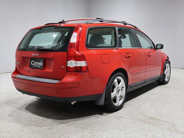 used 2005 Volvo V50 car, priced at $5,497