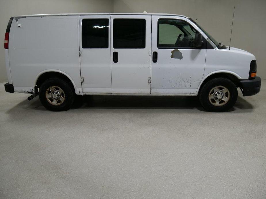 used 2006 Chevrolet Express 1500 car, priced at $3,700