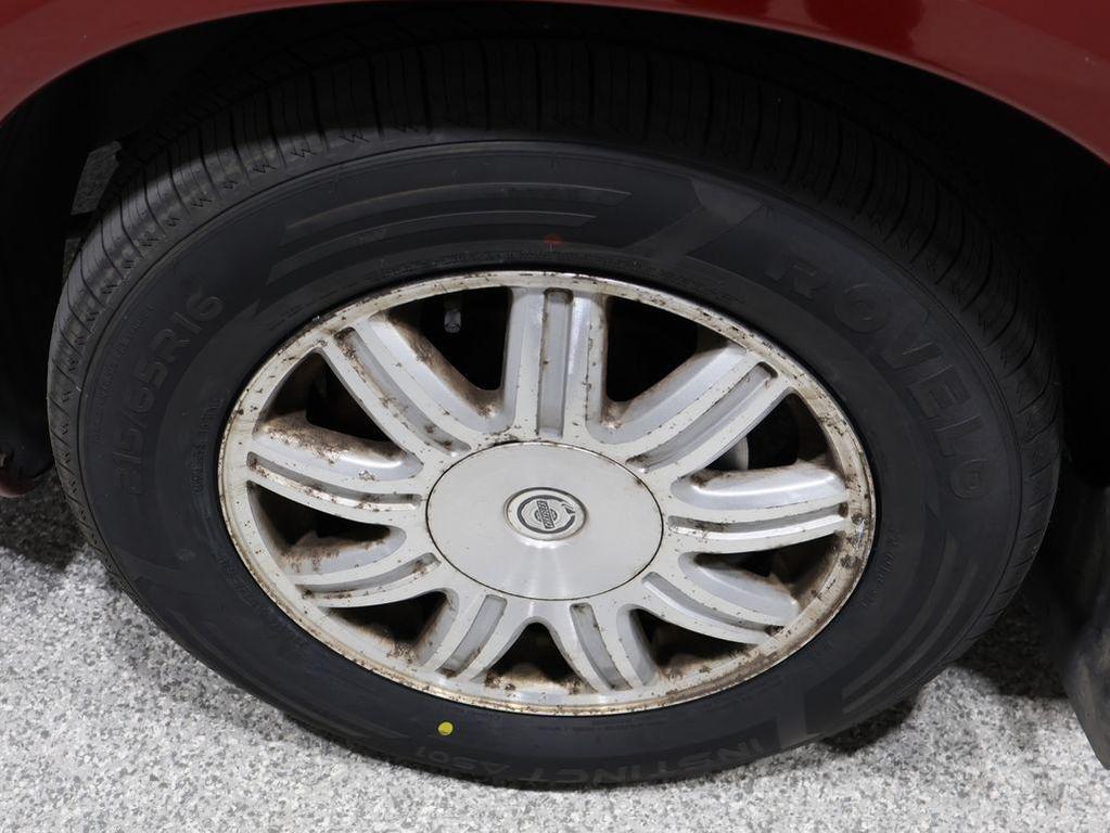 used 2007 Chrysler Town & Country car, priced at $1,898