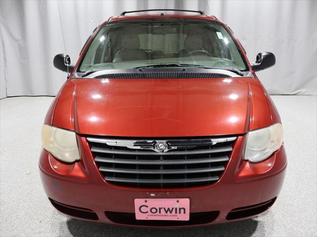 used 2007 Chrysler Town & Country car, priced at $3,767