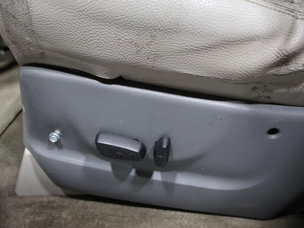 used 2007 Chrysler Town & Country car, priced at $1,898