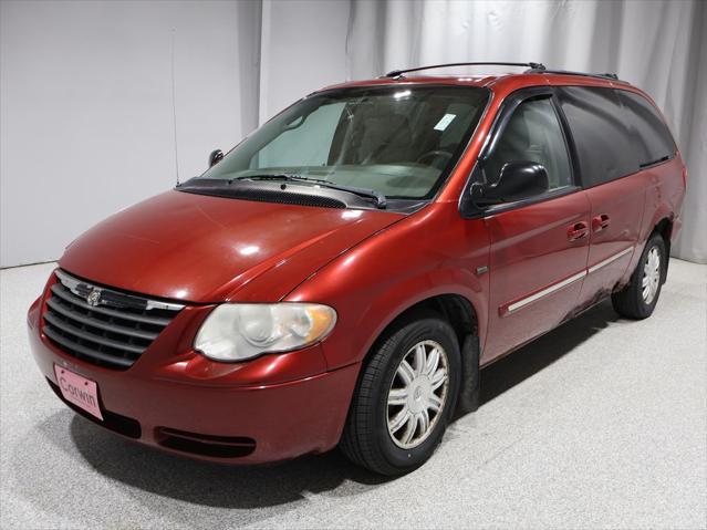 used 2007 Chrysler Town & Country car, priced at $3,767